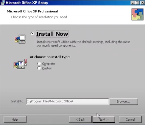Microsoft Office XP choosing installation type and where the it will be installed.