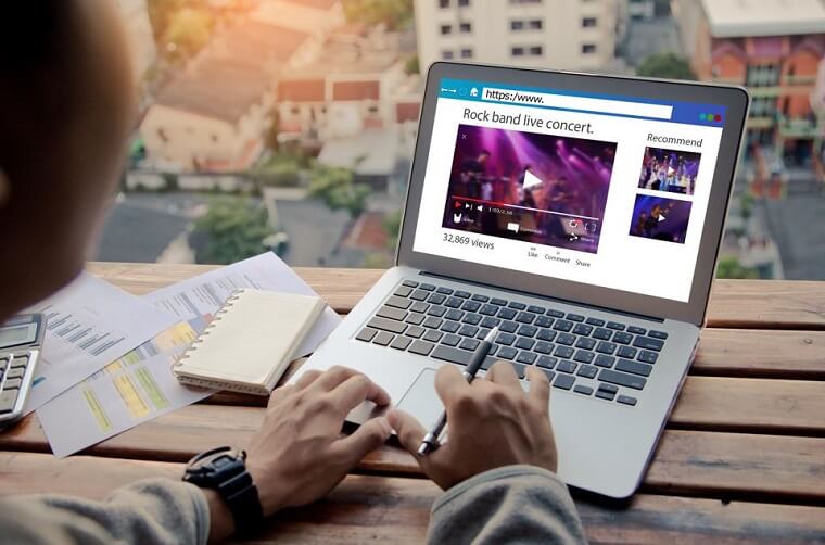 Top 10 Best Free Video Downloader for Mac & PC (2022)